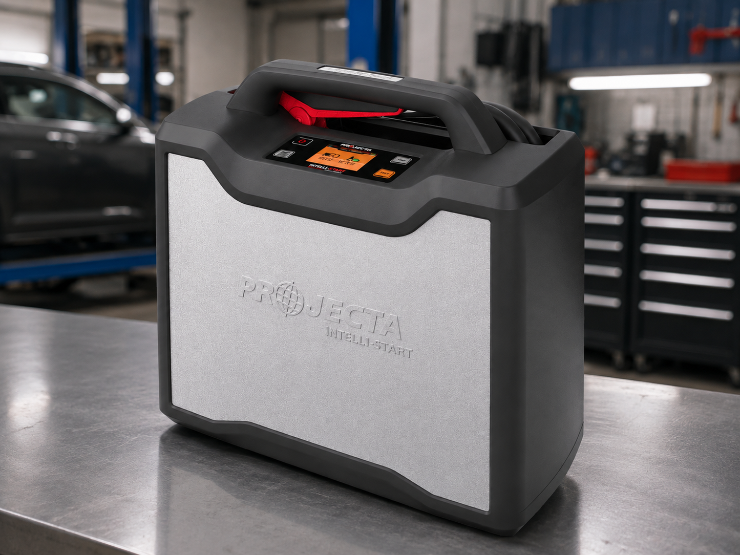 Projecta IS5000 booster de batería 12V/24V para camiones, autobuses, flotillas y equipo pesado con cables de servicio industrial y batería LiFePO4
