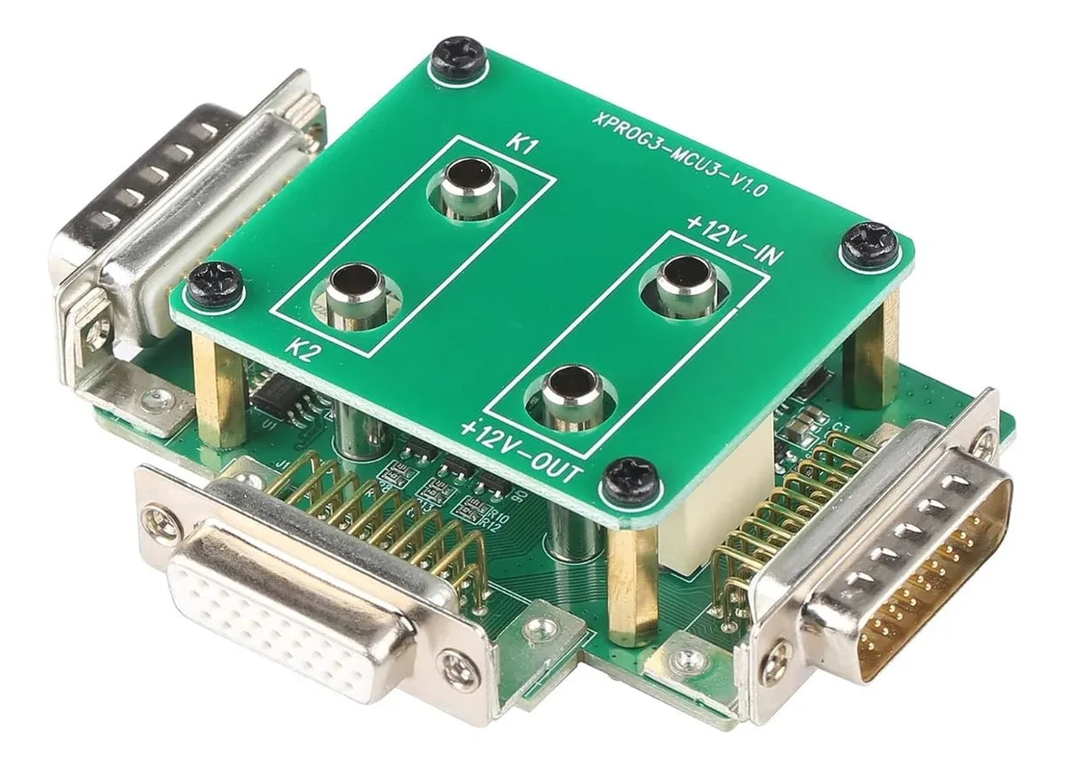 Vista de detalle de la placa adaptadora LAUNCH MCU3 para X-PROG3 GIII con conectores y terminales para funciones IMMO, ECU y TCU