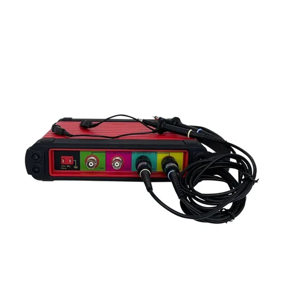 Thinkcar ScopeBox osciloscopio automotriz de 4 canales con puertos frontales y cables conectados. Compatible con escáneres THINKTOOL para diagnóstico integral de sistemas modernos.